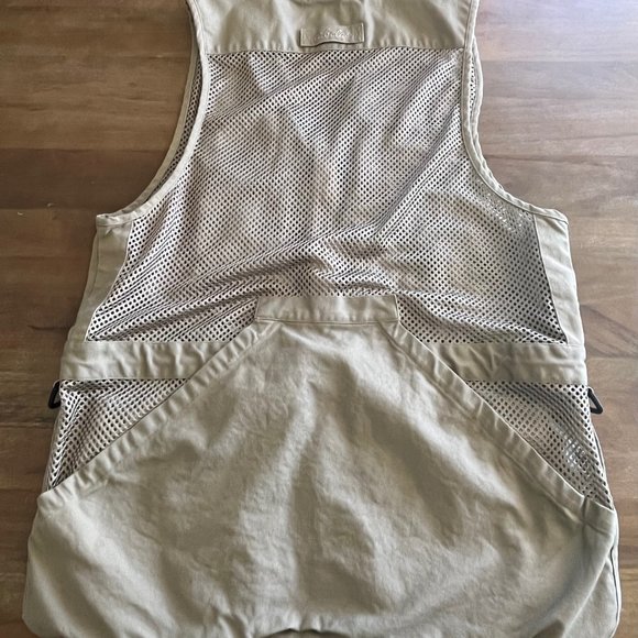 Cabela's Vest Men's Outdoor Gear Mesh Fishing Jacket Pockets Zip Beige Size XL - Picture 6 of 7